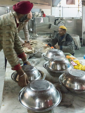 The kitchen in the Sikh Temple in Old Delhi