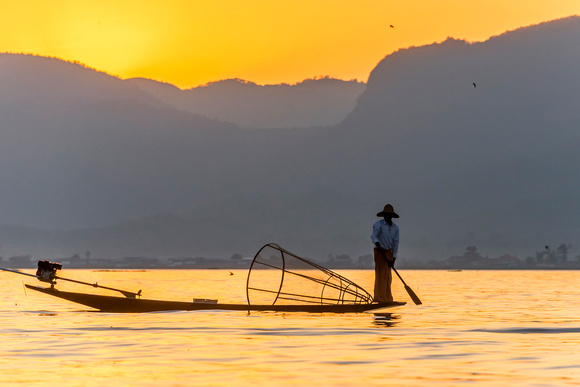 Fishing in the Inle Lake, Myanmar