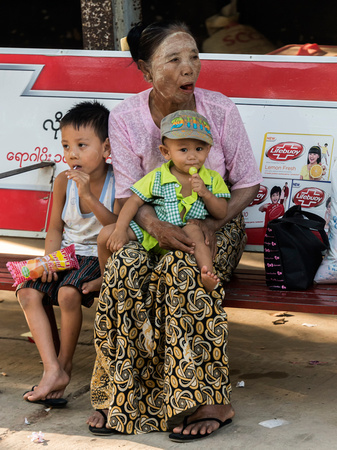 People on the platform, waiting for train? Yangon, Myanmar