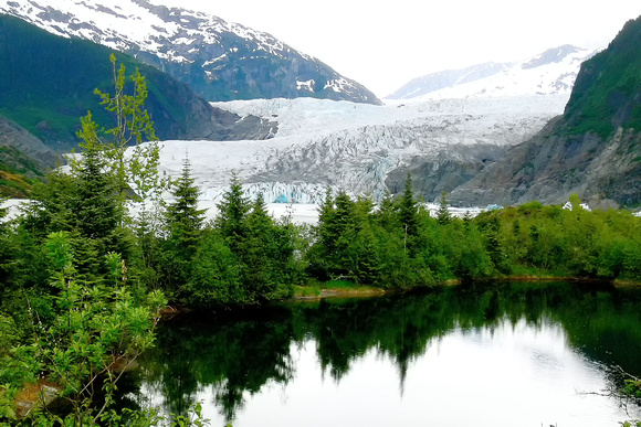 Mendenhall Glacier , Alaska