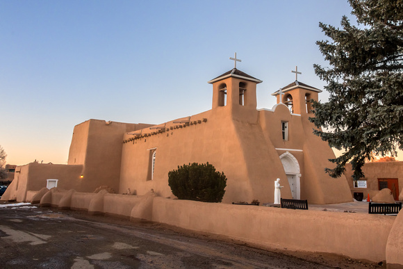 San Francisco de Asis Church in Taos